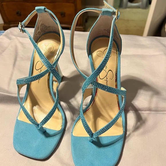 Jessica Simpson heels 👠 - Picture 2 of 4